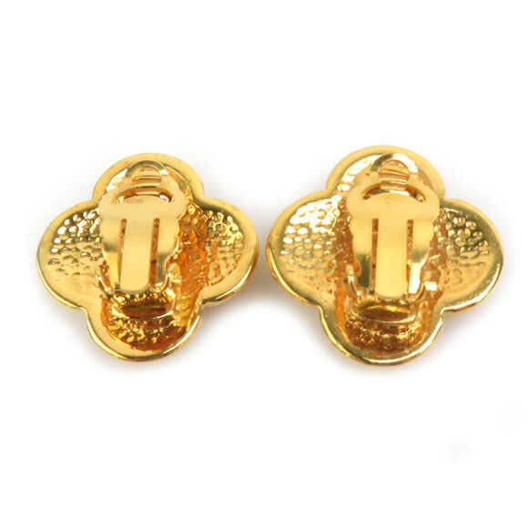 Hoop earrings - Metal, gold — Fashion | CHANEL CHANEL Gold Logo Earrings